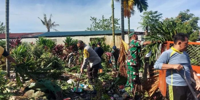 Bhabinkamtibmas Aiptu Dirson Sembiring Gotong Royong di Posko Kampung Tangguh Anti Narkoba