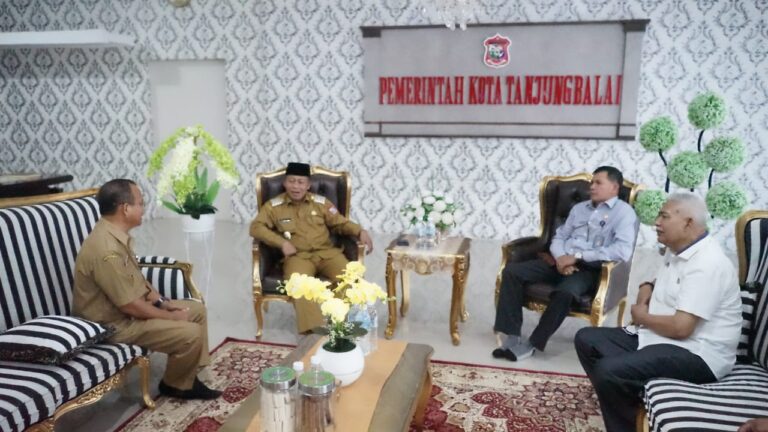 Plt Wali Kota Waris Terima Audiensi Dewan Pengawas LPP RRI Pusat Jakarta