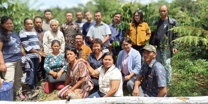 Dosen IPB Berikan Penyuluhan Pupuk Organik kepada Kelompok Tani Bersama Dinas Pertanian Karo