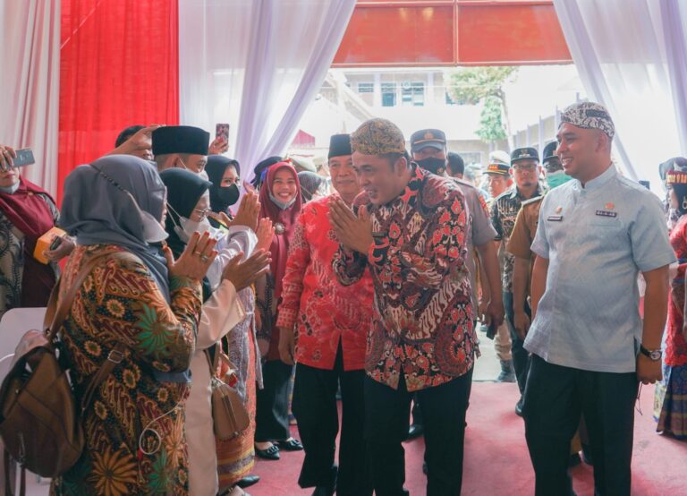 Bobby Nasution Harap Tanjung Mulia Hilir Jadi Kelurahan Terbaik Tingkat Sumut