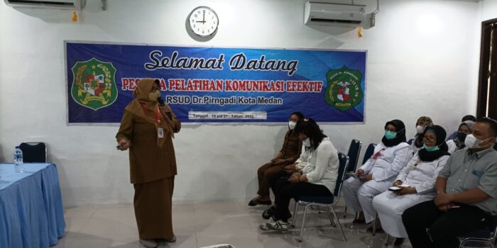 RSUD dr Pirngadi Medan Menggelar Pelatihan Komunikasi Efektif