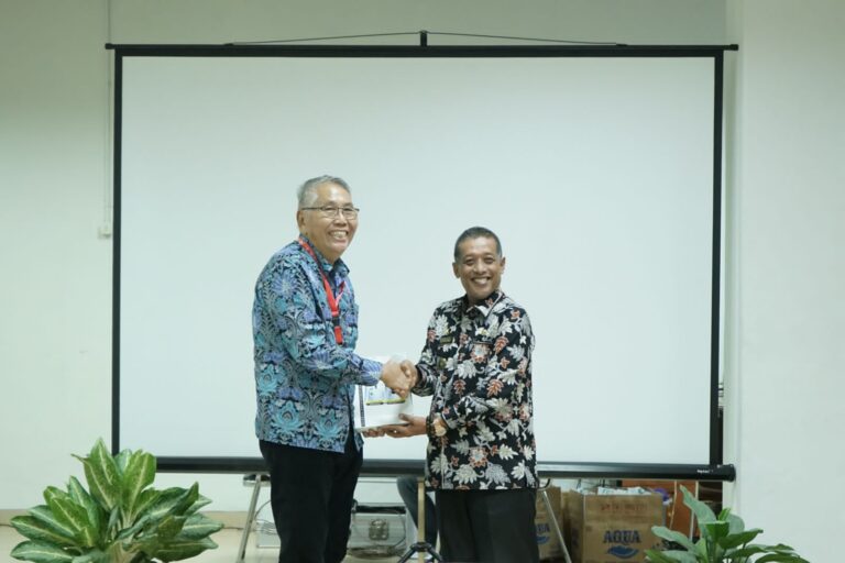 Asisten Pemerintahan Hadiri Site Visit ke lokasi Industri Sei Mangkei