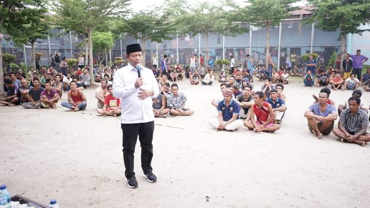 Wali Kota Tanjungbalai Kunjungi Lapas Kelas IIB Pulau Simardan, Dan Beri Motivasi Kepada Warga Binaan