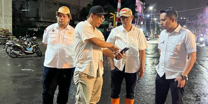 Medan Kota dan Dinas PU Gerak Cepat Tangani Banjir di Jalan Thamrin