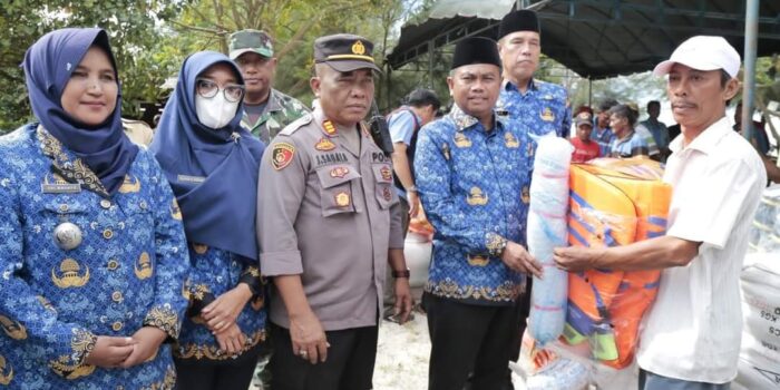 Wujudkan Pengembangan Kapasitas Nelayan Kecil, Bupati Sergai Salurkan Bantuan Alat Penangkapan Ikan