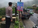 Cegah Angka Lakalantas Meningkat Jelang Libur Nataru, Polantas Polres Tanah Karo Pasang Banner Imbauan