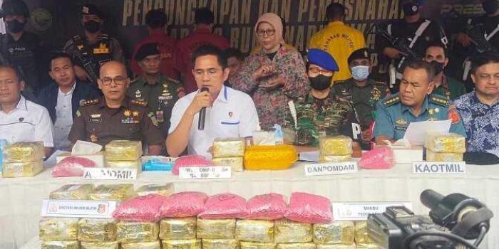 Mabes Polri, Polda Sumut dan Pomdam I/BB Merilis Kasus Narkoba Melibatkan Oknum Anggota TNI dan Warga Sipil