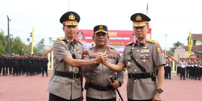 Kapolda Pimpin Sertijab Wakapolda Sumut Dari Irjen Pol Dadang Hartanto Ke Brigjen Pol Jawari