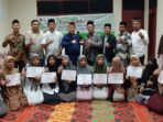 Kajari Gayo Lues Serahkan Penghargaan ke Mahasantri Program Asrama Tahfidz