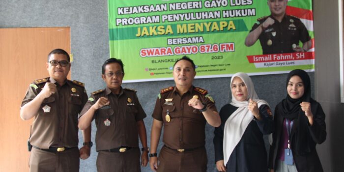 Kajari Gayo Lues Jalankan Program Jaksa Menyapa Melalui Swara Gayo FM