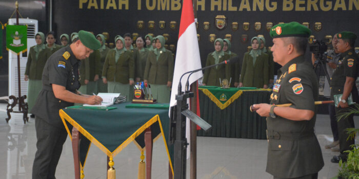 Brigjen TNI Dany Rakca Andalasawan Resmi Menjabat Sebagai Danrem 031/Wira Bima