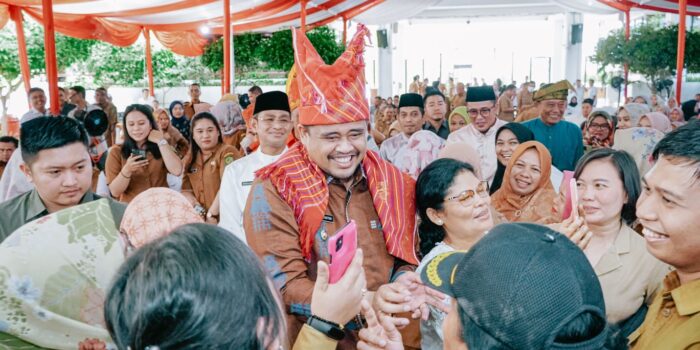 Upacara Pendidikan Nasional Medan, Pakaian Adat Beragam Hadir Menyambut Hari Besar Pendidikan