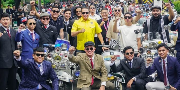 Bamsoet dan Ribuan Pecinta Vespa Mengikuti Konvoi Scooter Riding Vespa dalam Event Jakarta Mods May Day 2023