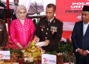 Acara Syukuran HUT Bhayangkara ke.77, Kapolres Sergai Potong Nasi Tumpeng