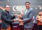 Vikram Sinha, CEO Indosat Ooredoo Hutchison, Raih Penghargaan CEO of the Year di Selular Award 2023