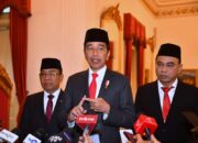 Presiden Jokowi Minta Menkominfo Budi Arie Setiadi Utamakan Penyelesaian BTS
