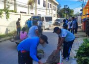 Dukung WCDI, Rutan Kabanjahe Kanwil Kemenkumham Sumut Bersihkan Lingkungan Bersama Masyarakat