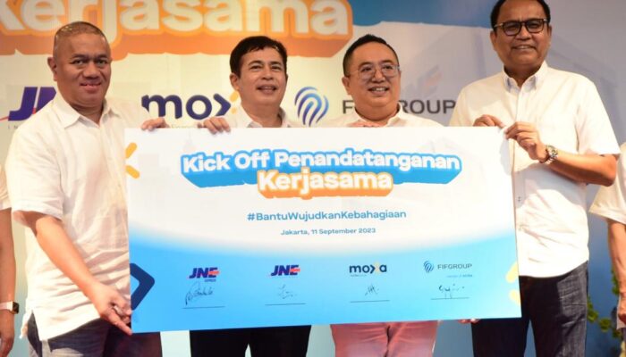 Kolaborasi Moxa, FIFGROUP dengan JNE Express dan JNEI Hadirkan Layanan Pembiayaan Inklusif Bagi Masyarakat