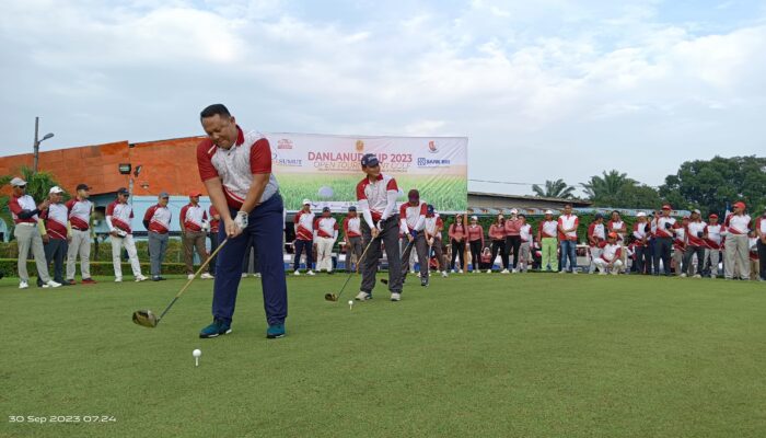 Hadirkan Semangat Bersaing: Kolonel Ucok Enrico Hutadjulu Buka Turnamen Golf Terbaik Medan