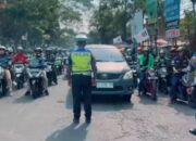 Keren! Satlantas Polres Garut ajak Warga Sambut Hari Pahlawan dengan Cara Begini