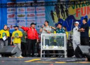 Sumbang 5 Sepeda, Bobby Nasution Tarik kupon Undian Acara Fun Walk