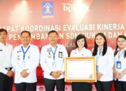 Kakanwil Sumut Terima Penghargaan Terbaik Ke-3 Kategori Pelatihan MOOC Kemenkumham Pada Rakor Evaluasi Capaian Kinerja BPSDM Kumham