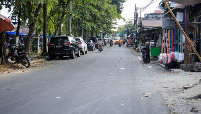 Jalan Jahe Raya Diaspal, Pedagang dan Pengguna Jalan Jadi Lebih Mudah dan Nyaman