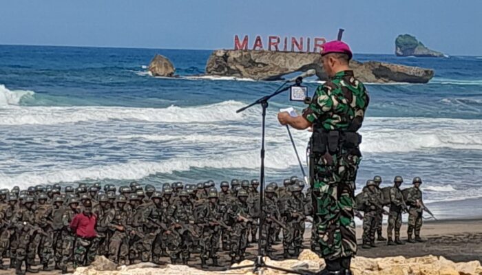 Berhasil Latih Prajurit TNI AL Berjiwa Komando, Dankodikmar Tutup Satgas Dikko-173 Marinir