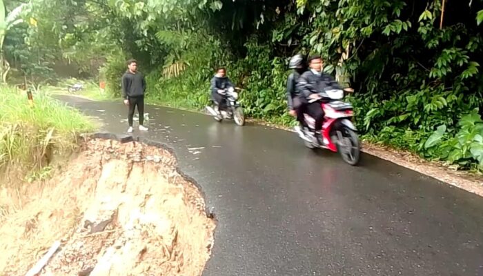 Pemkab Dairi Harus Berikan Perhatian Extra Di Lokasi Longsor Desa Sihorbo