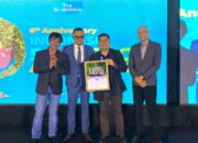 JNE Raih Penghargaan Indonesia Best 50 CSR 2024 dari The Iconomics