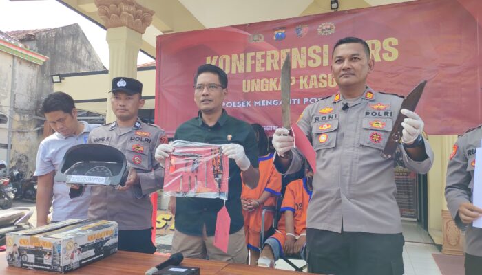 Polsek Menganti Amankan Sepasang Pasutri Curi Speedometer Mobil dan satu Set Panci, Pernah Terjerat Curanmor