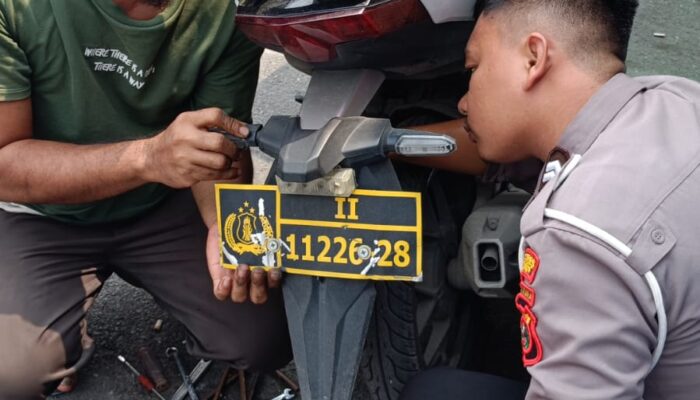 Setelah Disorot Media, Lampu Sein Sepeda Motor Polwan Sat Lantas Medan Akhirnya Diperbaiki