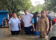 Wali Kota Sambangi Rumah Warga Yang Terendam Banjir