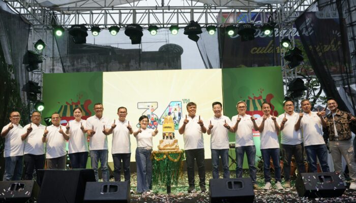 Festival Pasar Rakyat 2024 dan Perayaan HUT ke-34 Adira Finance Siap Bangkitkan Ekonomi Lokal di Pasar Kosambi, Bandung