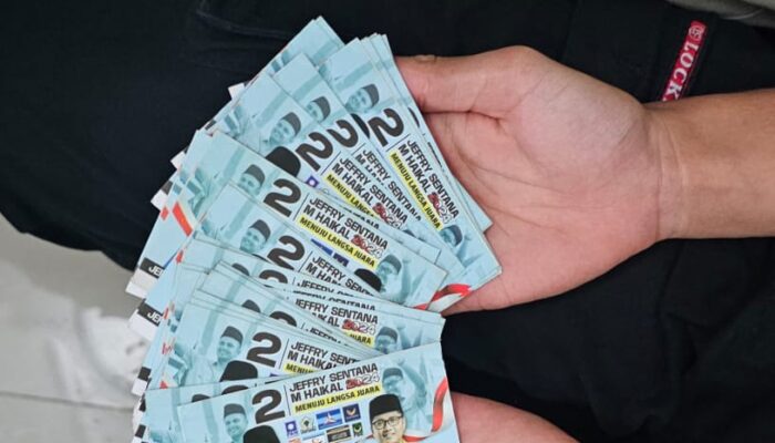 Viral…! Warga Tangkap Diduga Pelaku Money Politik Paslon 02 di Asam Peutek Kota Langsa