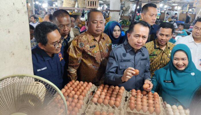 Jelang Natal dan Tahun Baru, Harga Kebutuhan Pokok di Pasar Petisah Terpantau Stabil