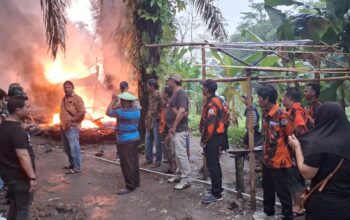 Kader Pemuda Pancasila bongkar barak narkoba