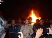 Kapolrestabes Medan Jean Calvijn Simanjuntak memimpin operasi gabungan penertiban narkoba dan judi di kawasan Jermal, Kota Medan, Sumatera Utara.