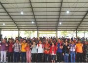 Sambang Warga di Desa Payung, Bupati Karo Tekankan Drainase Sebelum Perbaikan Jalan