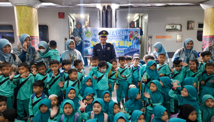 388 Rombongan Naik Kereta di Semester I 2026, KAI Sumut Jadikan Kereta sebagai Ruang Belajar