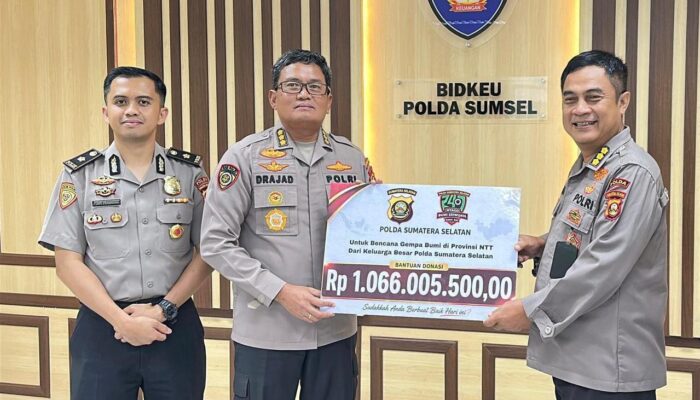Polda Sumsel Salurkan Rp1,06 Miliar untuk Korban Bencana NTT
