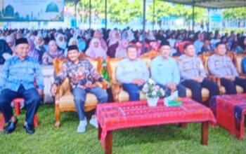 Peringatan Maulid Nabi di SMAN 1 Deli Tua, Siswa Diajak Perkuat Iman dan Akhlak di Era Teknologi