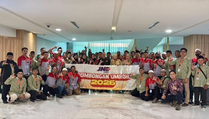 JNE Berangkatkan 1.200 Karyawan dan Keluarga Umrah, Bentuk Apresiasi Loyalitas 12 Tahun