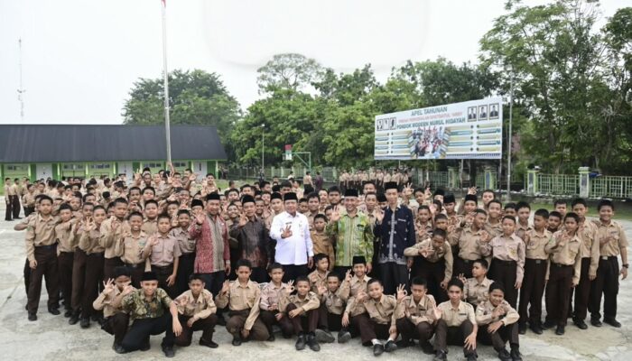 Bupati Kasmarni Lepas Santri Nurul Hidayah, Bawa Nama Bengkalis di Hari Santri Riau 2026