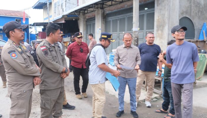 Wali Kota Tanjungbalai Tinjau Perbaikan Jalan Asahan dan Veteran, Pedagang Diminta Tertib