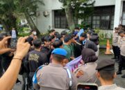 DPM USU Gelar Aksi Unjuk Rasa di Dishub Medan, Tuntut Transparansi Tender LPJU Rp12 Miliar